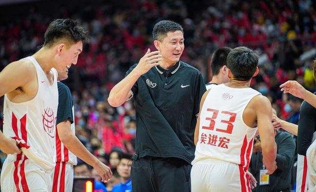 开云下载-加时末段广东宏远调整名单以备英超;主帅复盘环节打磨;气氛紧张;细节决定成败的简单介绍